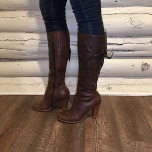 Seychelles tall brown boot 7.5